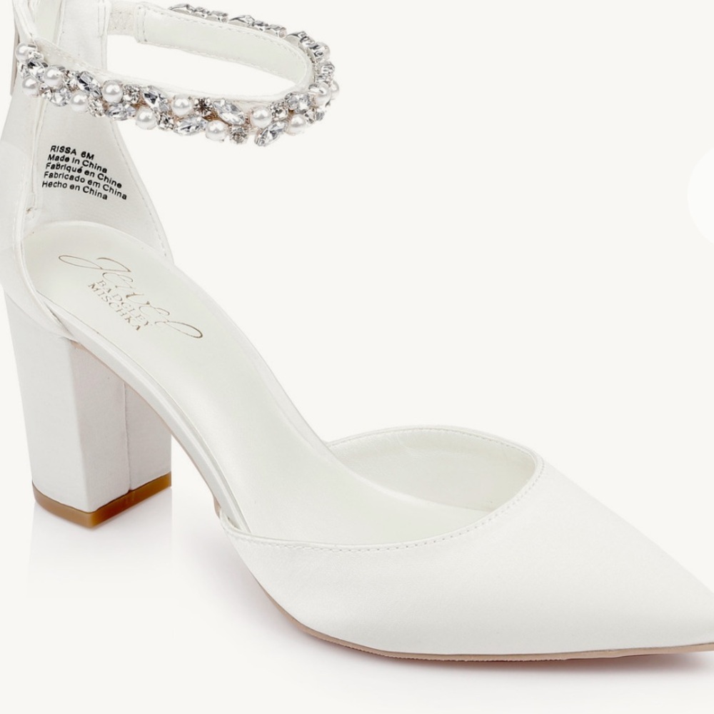 NWT Jewel Badgley Mischka Rissa Pointed Toe Block Heel Evening Pumps